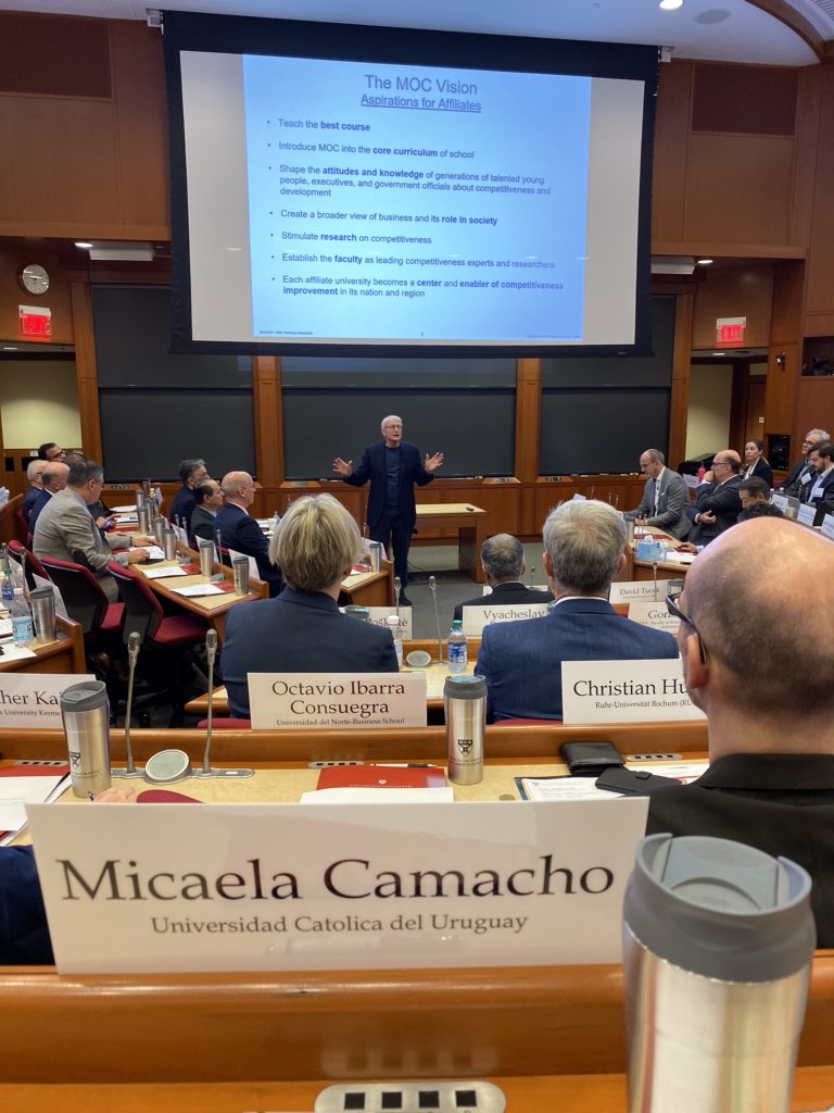 MCamachoEngler's tweet photo. Amazing kick-off presentation by Prof. Michael Porter to begin the MOC Faculty Workshop. Inspirational. The MOC Vision. 

#MOCNetwork #Competitiveness

Cc: @RobertoJHB @Icompetitividad @UCUoficial https://t.co/dm7pqgdTfx