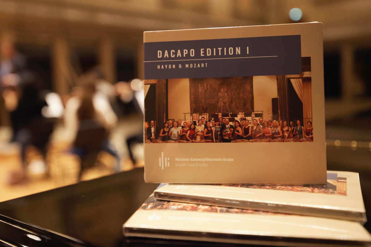 Unsere neue CD #dacapoedition Nr. 1 - #Haydn &amp; #Mozart ist erschienen! 😀 Erhältlich bei unseren Konzerten und über unsere Homepage: kammerdacapo.de/de/dacapo-edit…