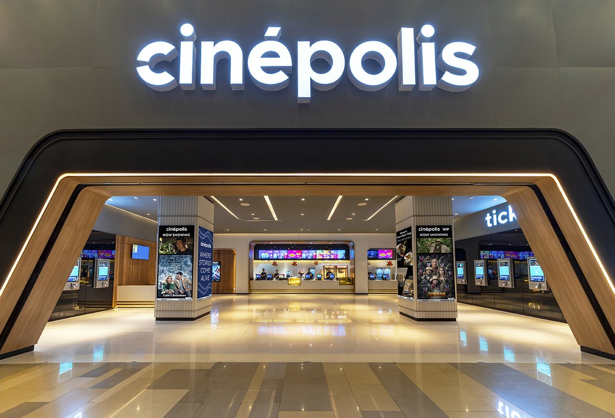 ChristieDigital's tweet photo. @cinepolisID, the world's second-largest #cinema chain based on admissions, equips their new #PejatenVillage multiplex with Christie RGB pure laser #projectors providing spectacular #moviemoments to their audiences. Read on>>
https://t.co/MZtfcGxIOU #projection #cinemaprojection https://t.co/ho5rphvUYF
