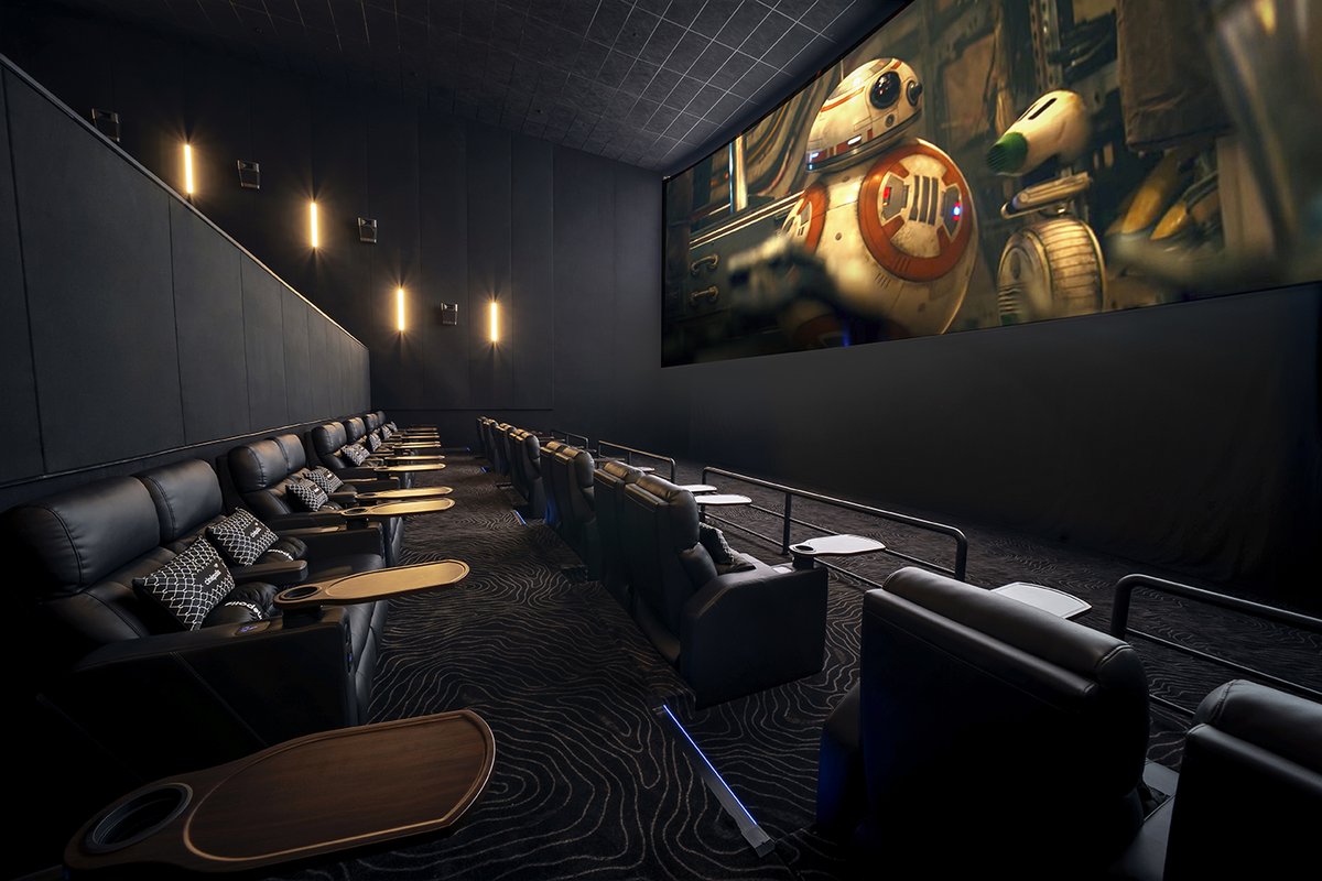ChristieDigital's tweet photo. @cinepolisID, the world's second-largest #cinema chain based on admissions, equips their new #PejatenVillage multiplex with Christie RGB pure laser #projectors providing spectacular #moviemoments to their audiences. Read on>>
https://t.co/MZtfcGxIOU #projection #cinemaprojection https://t.co/ho5rphvUYF
