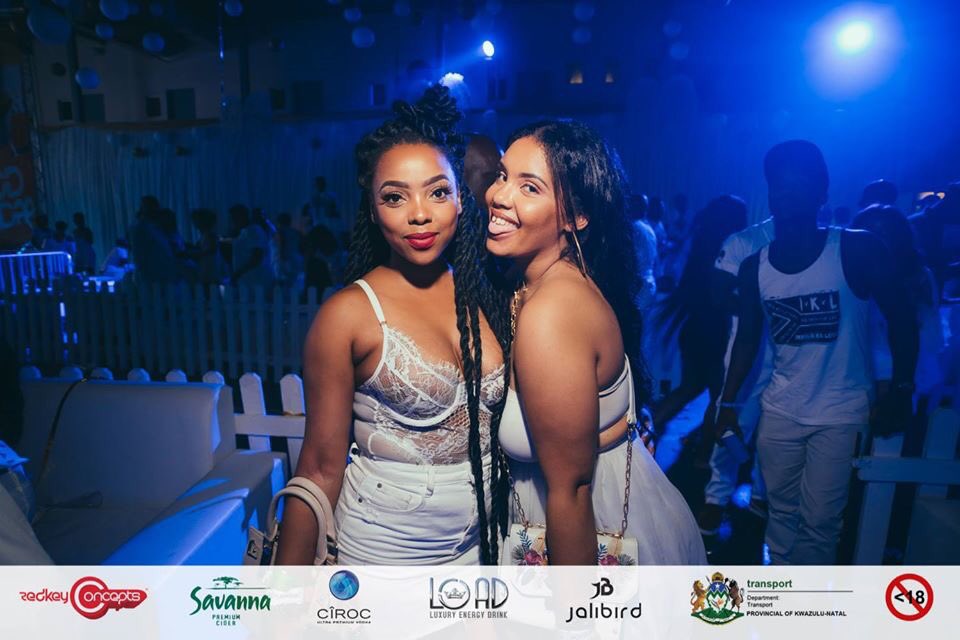 GoodSundae's tweet image. 🚨 DURBAN SUMMER ALERT 🚨

Dubane’s number 1 Lifestyle Event @goodsundae #AllWhiteDayParty is back yet again this Summer ☀️🌊 A Day Party experience like no other. 
📆 SUNDAY 22 DECEMBER 2019
More details coming soon.
#GoodsundaeAllWhite #AllWhite2019 #DurbanHasMore #TellAFriend