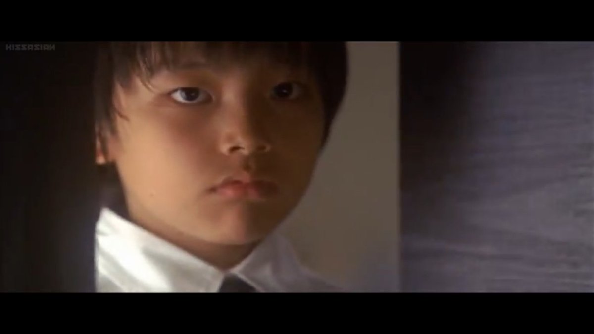 young9oo's tweet photo. hwi chan ♡♡♡ sobrang cute mo :(((( #HDLTrouble https://t.co/zJiRDJFFk5