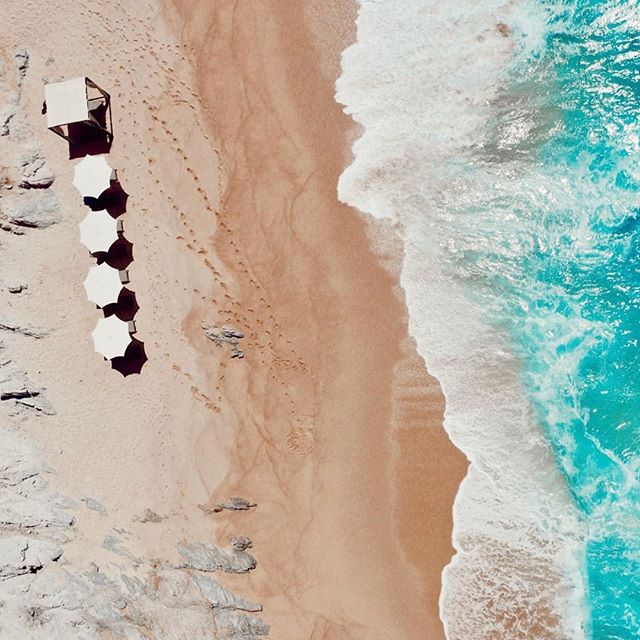 Places we'd rather be. Photo: cheli.gpp | #TravelTuesday