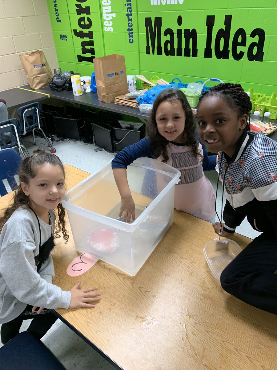 WagramWildcats's tweet photo. Our STEAM Lab is rocking! Our students were provided with aluminum foil! With their teams, they had to collaborate and design an aluminum foil boat that would float AND also hold plastic chips! Our Wildcats were put to the challenge! Check out our pictures! https://t.co/a8HvMpugsV