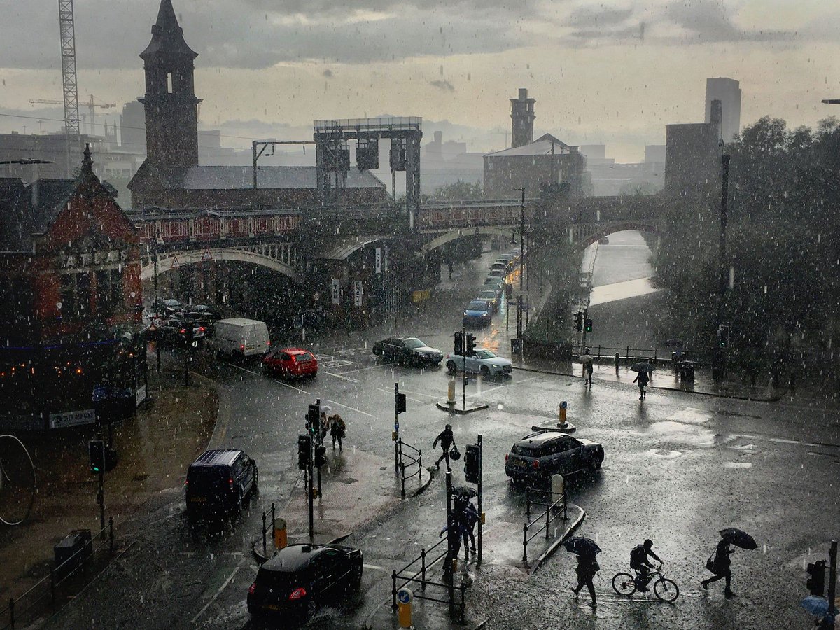 If you'd like NQL prints for Christmas, including editions of the Rainstorm print, the deadline for orders to be guaranteed by Christmas is this Friday, 13th December. buff.ly/359vhqL