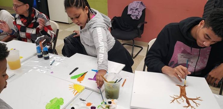 CampFireNHQ's tweet photo. Kids who have stable relationships with supportive adults do better in school, have more social skills and take less risks. Donate to help connect kids with those positive mentors. #whycampfire #campfireforall https://t.co/tjAfwMflzw 📷: Camp Fire Patuxent https://t.co/po6yS7eOXg