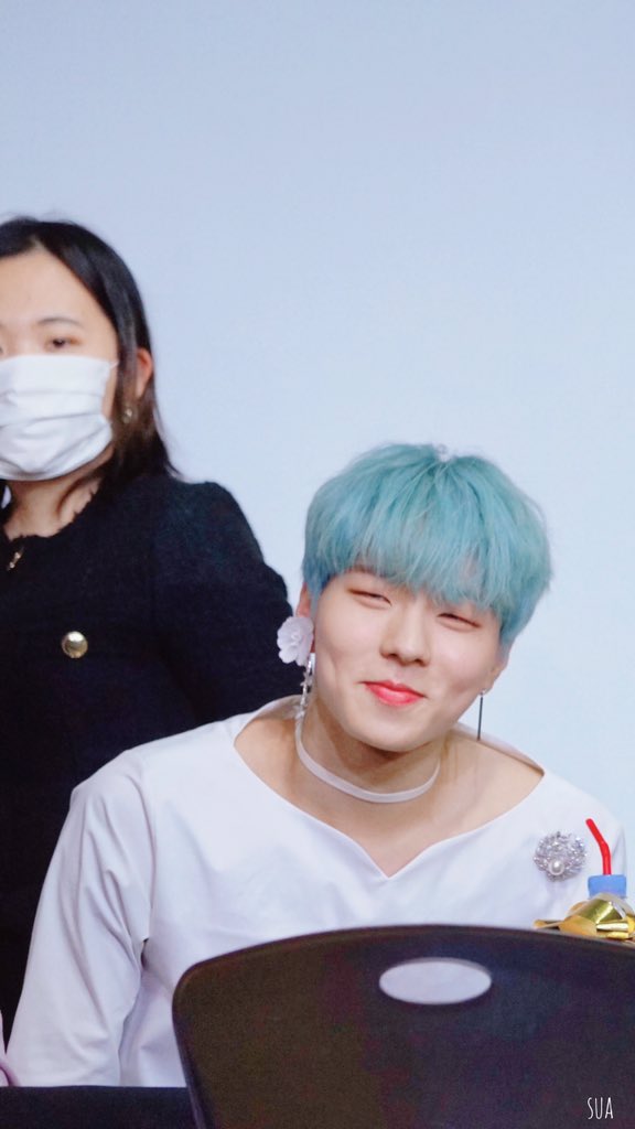7OCSOULA's tweet photo. 191124 양천향교 팬싸 

마카롱마카롱

#세븐어클락 #태영 #7OC #SEVENOCLOCK @7OC_official https://t.co/jN8Fc9whR7
