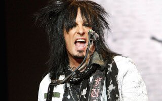 Happy Birthday  Nikki Sixx
12 11   Mötley Crüe                                        