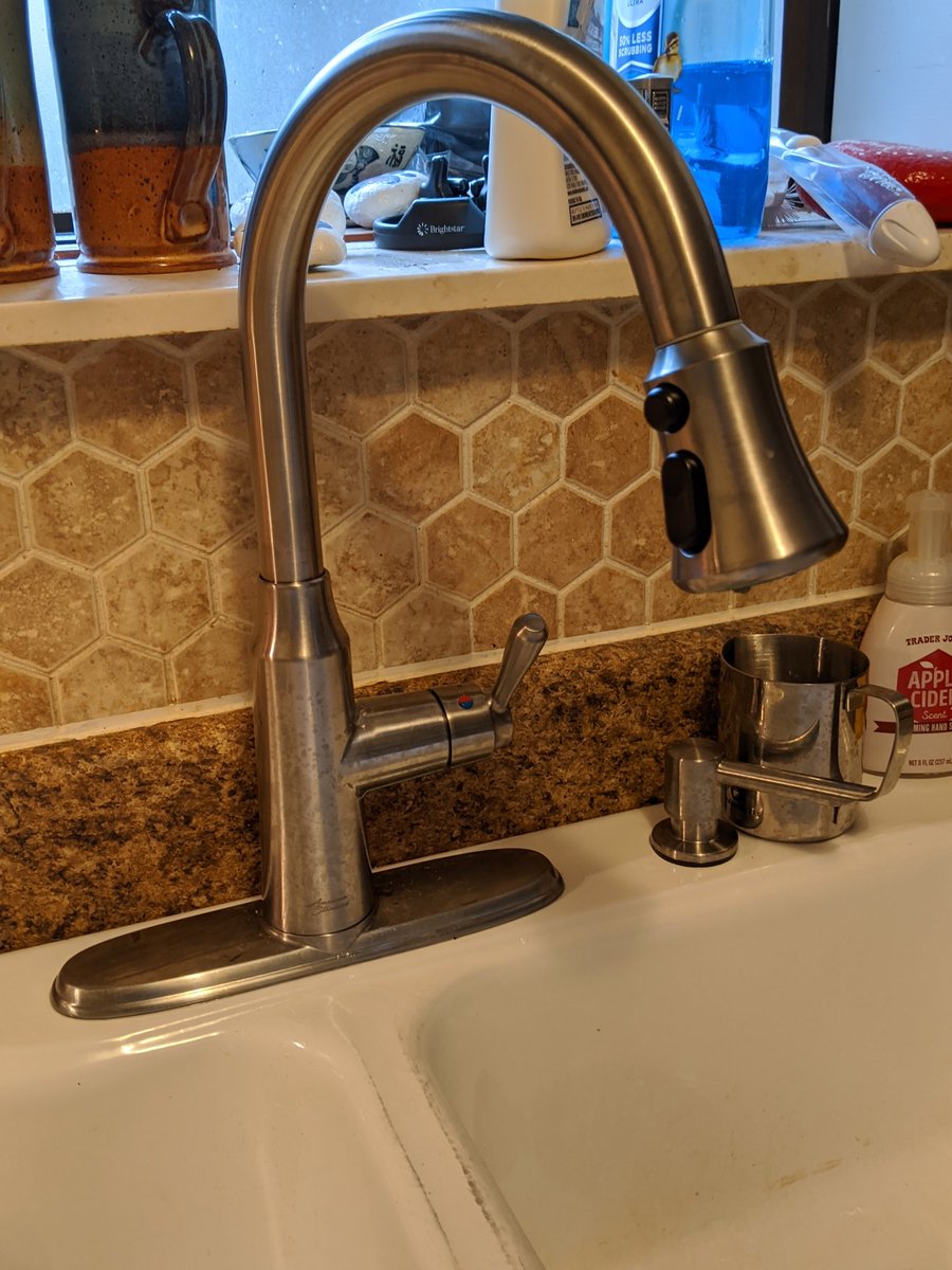 dckeykong's tweet photo. HEY TWITTER! I have to give some love and affection to my awesome husband @TheRealSimso for flexing his #dadskills and replacing our crappy old faucet this past weekend ๐๐โฅ๏ธ #homeimprovement #handyaf #giveadamsomelove https://t.co/38NIDLNZbD