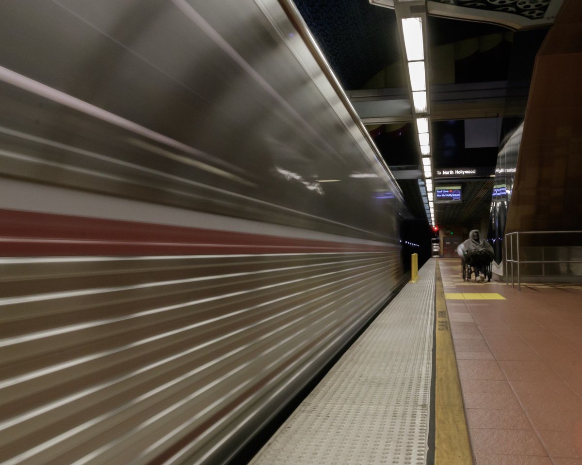 MikeBenonis's tweet photo. Metro in Motion.
.
.
.
#numtot #train #masstransit #publictransport #publictransit #lalaland #la #socal #southerncalifornia #cali #california #lametro #hollywood https://t.co/IUaHcEBurS