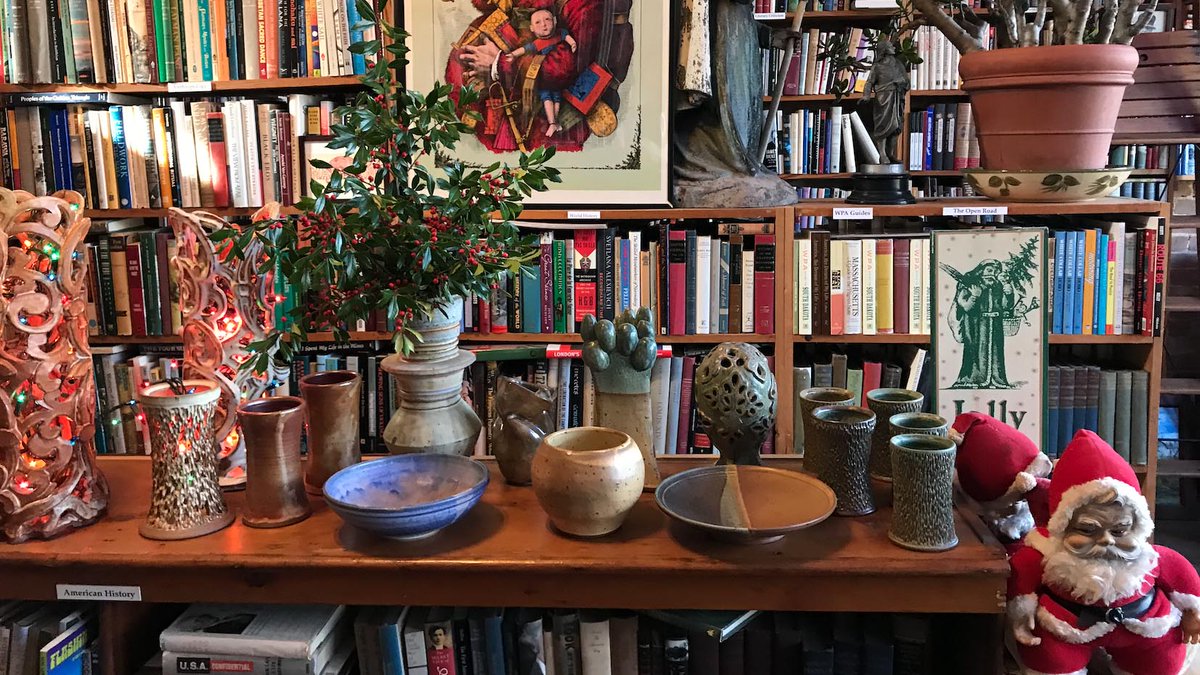 PennWCalifornia's tweet photo. If you are near the Greensboro, Pa. area, check out some handmade original ceramic designs and fine art by Cal U students, alumni, and a faculty member at a ceramics sale from 2 p.m. to 5 p.m Dec. 15, at Riverrun Books. 

To learn more, visit https://t.co/gMm2qXxI8o. https://t.co/T8iikZOyan