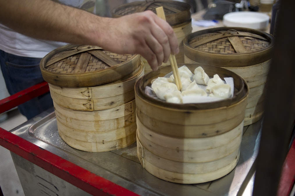 Asian Restaurant In NYC Forced To Close Because Critics Say White Owner ‘Culturally Appropriated’ Chinese Cuisine dlvr.it/RL2BVc