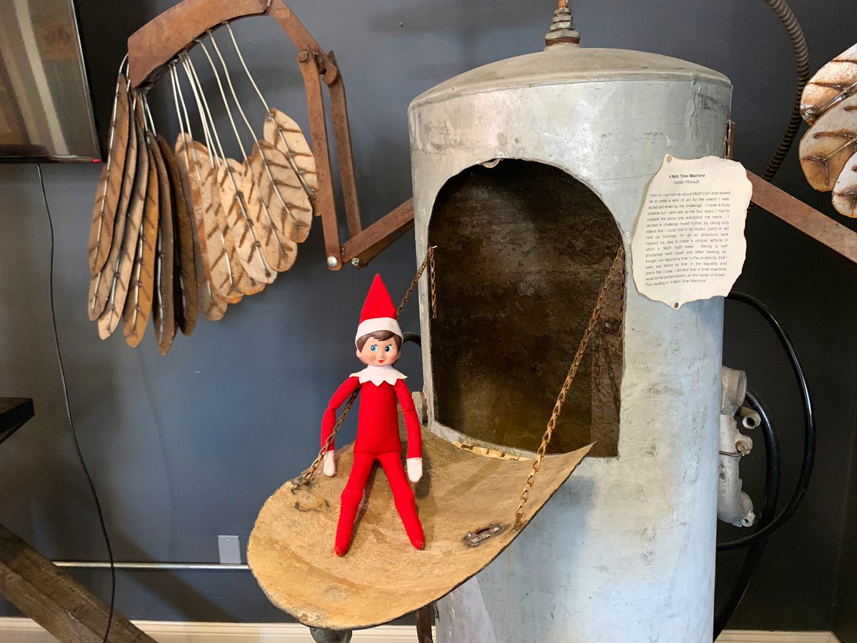 emergingprairie's tweet photo. Loretta is taking in all the #PrairieDen sights. First stop - the @misfit_inc Time Machine!
@KilbourneGroup #InGoodCompany https://t.co/FRmKgLd6zE
