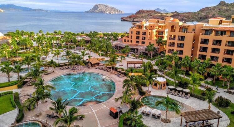 My_UVCI's tweet photo. Join us at Villa del Palmar at the Islands of Loreto for magnificent views and a spectacular vacation experience! 😃

#MyUVCI #Golf #VilladelPalmar #TheIslandsofLoreto #Mexico #BetterinBaja #Vacation #Travel #Explore #Luxurylifestyle #Visitloreto https://t.co/LQurTQlZmi
