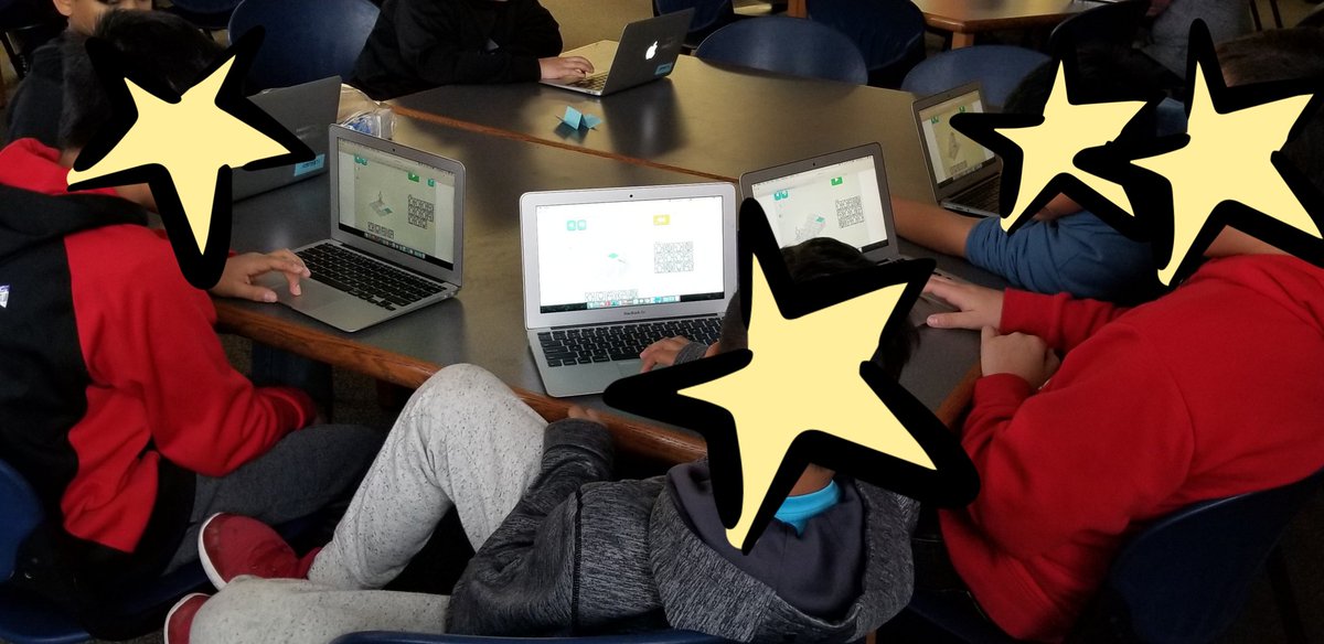robinwalker0701's tweet photo. @OPS_Liberty super stars working on @hourofcode with #lightbot https://t.co/7hkqjKBTMk #opscodes #opsproud #hourofcode #opsitl https://t.co/9iHwTrwDdU