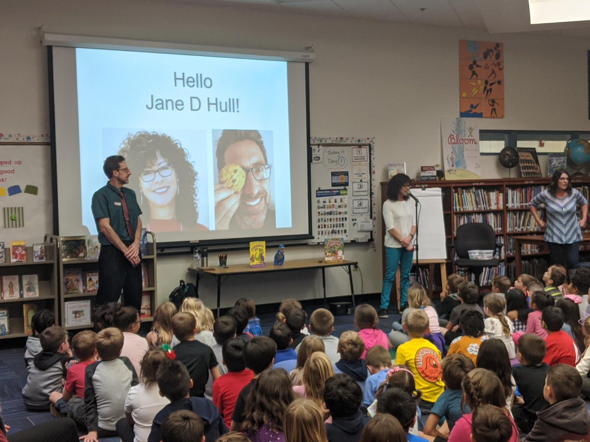 JDHullHeroes's tweet image. Author's Amy Dominy and Nate Evans stopped by to visit with our Hull students to create a story and illustration!   @ChandlerUnified @JanePto