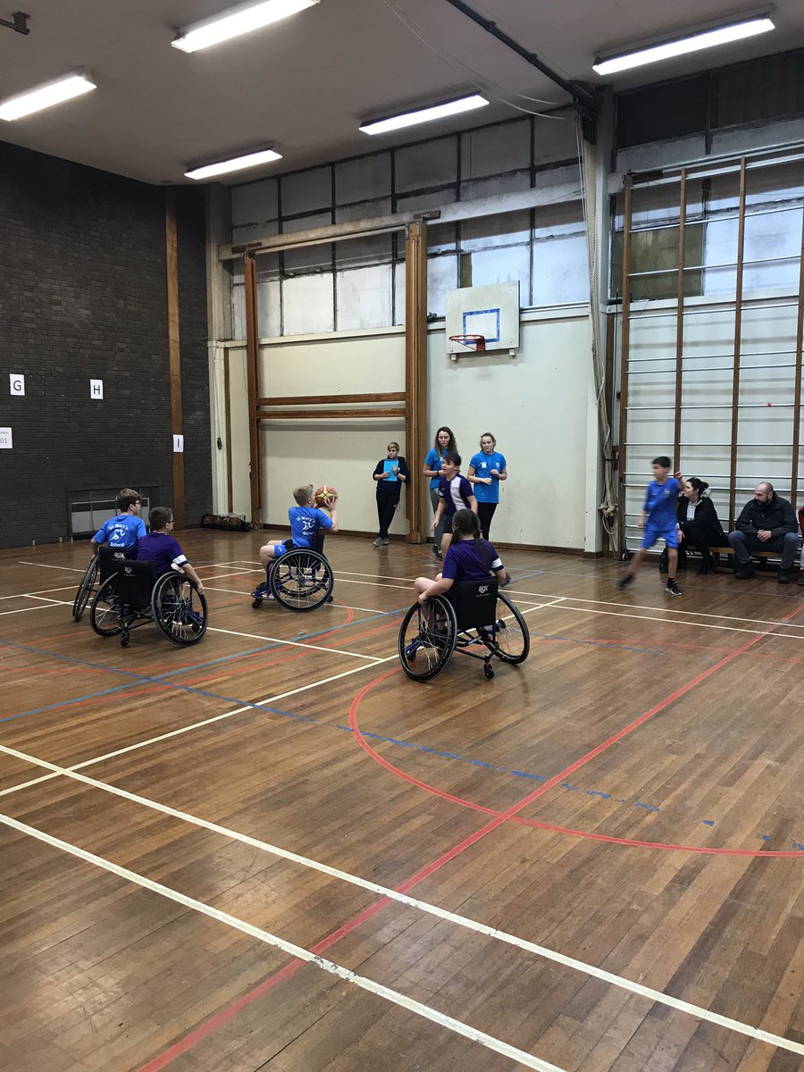 PixmorePE's tweet photo. Some action shots from tonight’s Zone ball competition! 🏀 Thanks to @KTS_PE for hosting and @NorthHertsSSP for running yet another fantastic competition. The team loved it!! #TeamPixmore #FollowingSuccess https://t.co/DO5v8V0MHb