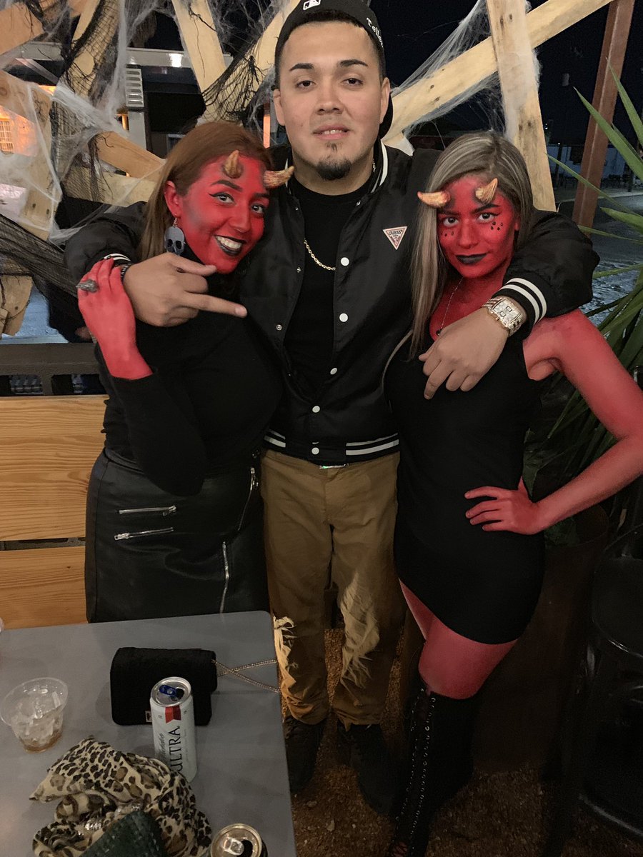 NaroTellez's tweet image. HELL REALLY AINT THAT BAD 🥴 😈 #Midnightswim @midnightswimtx