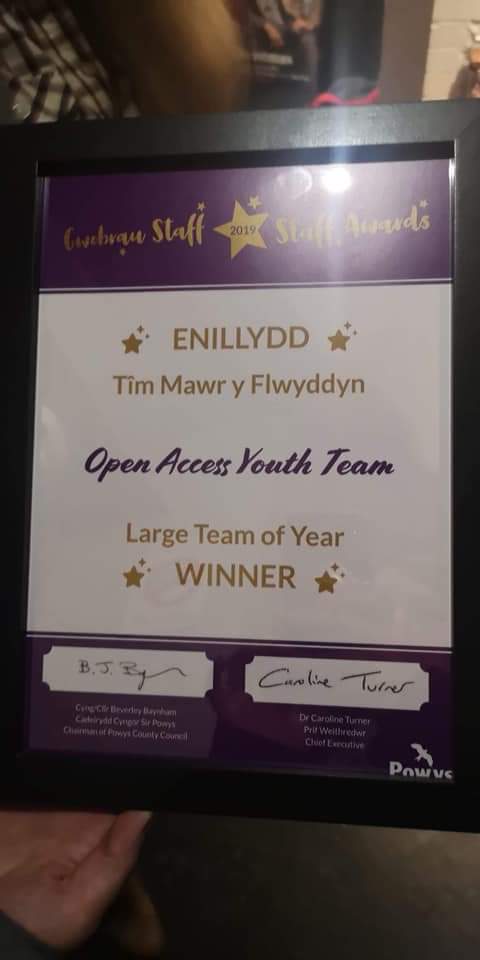 HelenQuarrell's tweet photo. I am so proud of the Open Access Youth Work Team today - winning the large team award at the Powys County Council staff awards 
 #youthworkworks https://t.co/1Xob5Eu6SF