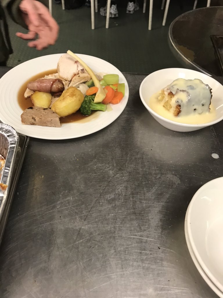 Unsurprisingly with the dreadful weather it was super packed @notjustsoupMCR this evening. Full turkey dinner, jam sponge &amp; custard.