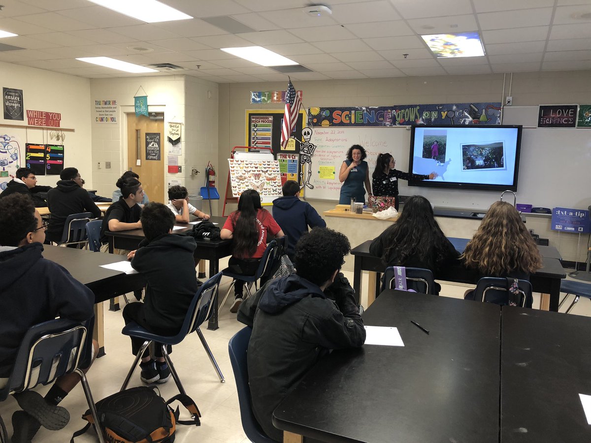 difyesci's tweet photo. Scientists from @KawaharaLab visited Ss on 11/22 as part of the SEFS pilot program with @UFEarthSystems what an amazing opportunity to connect with a #realflscientist in person! @MarionCountyK12 @HorizonAcadFL @BenWhitehouse98 @theREALDonMaier https://t.co/Y9BHtJx5J6