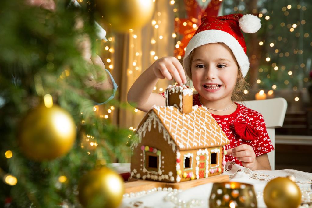 Este 12 y 19 de diciembre, lo invitamos a disfrutar de una dulce tarde acompañada de deliciosas galletas de jengibre, tronco navideño de Nutella y trifle de chocolate frambuesa.
Reservas: 2 2473 8500