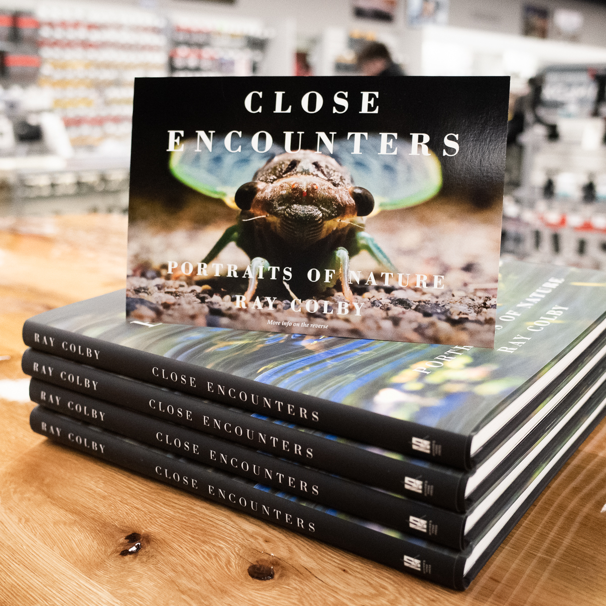 NationalCamera's tweet image. Artist talk and book signing with Ray Colby 6:30-8pm tonight @NationalCamera in Golden Valley.  Details &amp;amp; Registration Here &amp;gt;&amp;gt;&amp;gt; bit.ly/389tbcj
.
#natcam #nationalcamera #natcamevents #localartist #photographer #paleontologist #mnproud #minneapolis