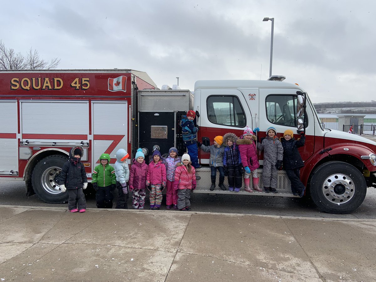 jfloydncps's tweet photo. Thank you @ClearviewFire for the visit this afternoon. We loved checking out the fire truck and all the cool tools! @ncpscreemore https://t.co/Wd2HJmLWuk
