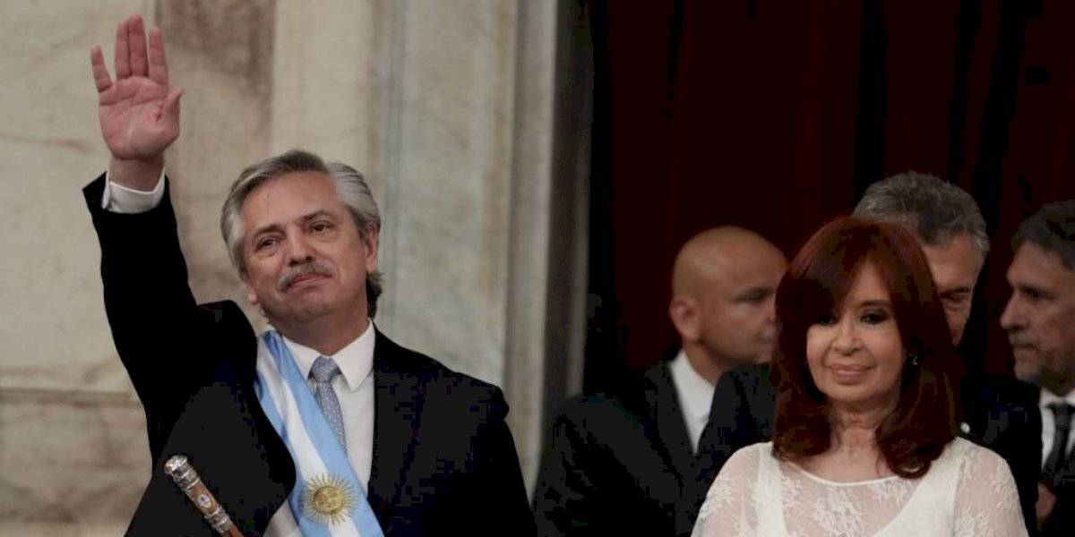 Diaz-Canel attends new government inauguration in Argentina