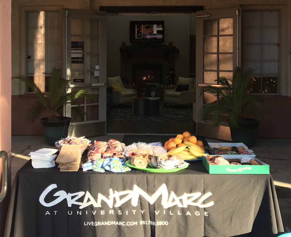 Good morning GrandMarc!  Come enjoy breakfast on the go 😄
