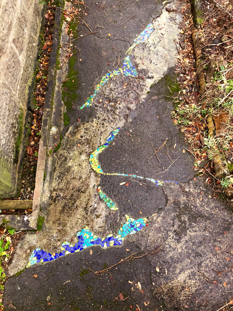 GordyCraw's tweet photo. Walking my son to nursery and noticed someone had filled the holes in their garden path with mosaic. Day made. 

#mosaic #daymade #happyart #streetart #Dundee #colour https://t.co/Lcte0T6JLv