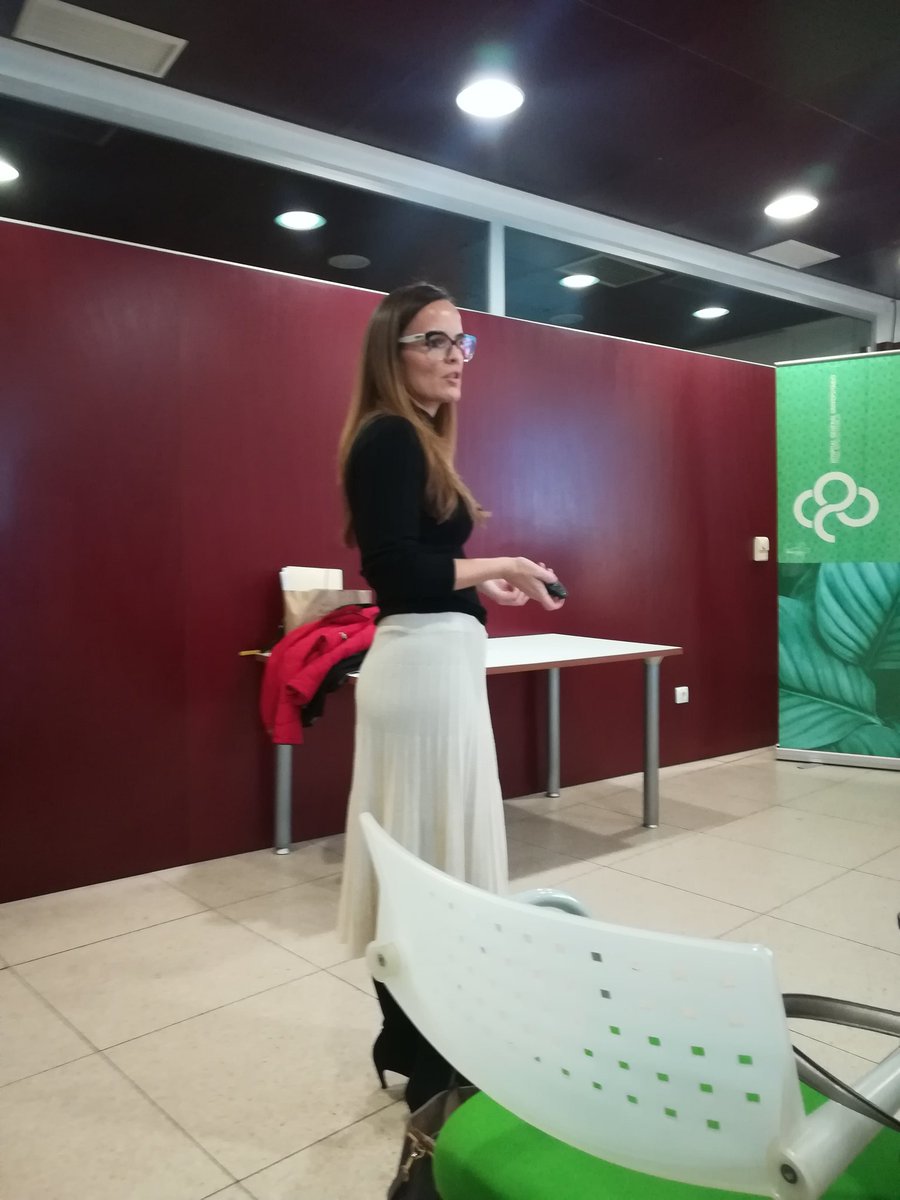 MSDiazC's tweet photo. Analizando causas de no adherencia, con #marsanchez en la reunion @Somufarh Muy interesante https://t.co/6dK8iGPTDs