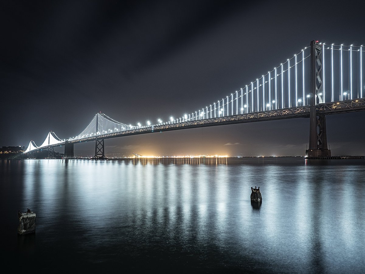 M8Solder's tweet photo. San Francisco's Bay bridge night shot!! LED strip lights!! #solderM8
#electrician #electrical #contractor #tools #electricianlife #electricity #electricians #electric #sparky #electricalcontractor #powertools #sanfrancisco #california #LEDStrips #Lightingdesign https://t.co/ZblAIJMAHc