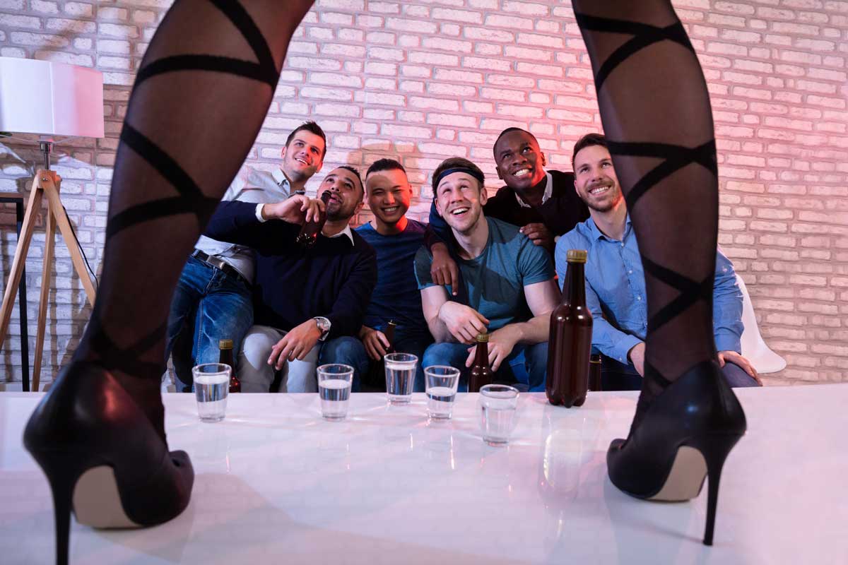 When the only rule is “make it a stag do to remember”, preparing for every eventuality is always the best course of action when it comes to a stag do.

Read our top tips for surviving your stag do weekend.

bit.ly/2LDETC7