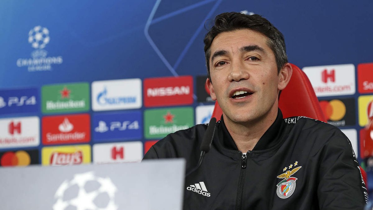 PortugalCoaches's tweet photo. Bruno Lage will be the only Portuguese coach participating in the #UCL tonight with @slbenfica_en. https://t.co/cawcXp9fWG