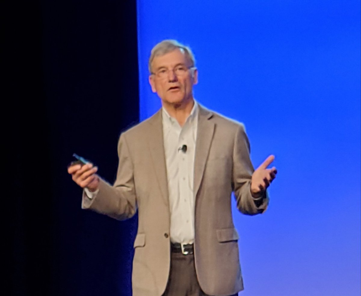 michaelvanduren's tweet photo. Learning from @JohnToussaintMD at #IHIForum about creating a sustainable culture. "Tools are not sustainable. You need the underlying culture!" Dr Toussaint's experience inspires my journey to reduce #clinicalvariation https://t.co/IxB4yWGOnj