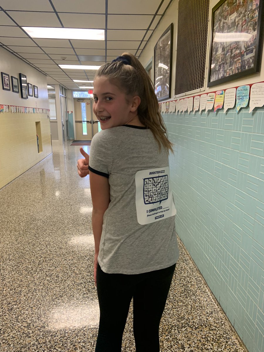 Peyton did amazing at the Glow Run!! <a href="/FFEmsdPTA/">Fairfield PTA</a>