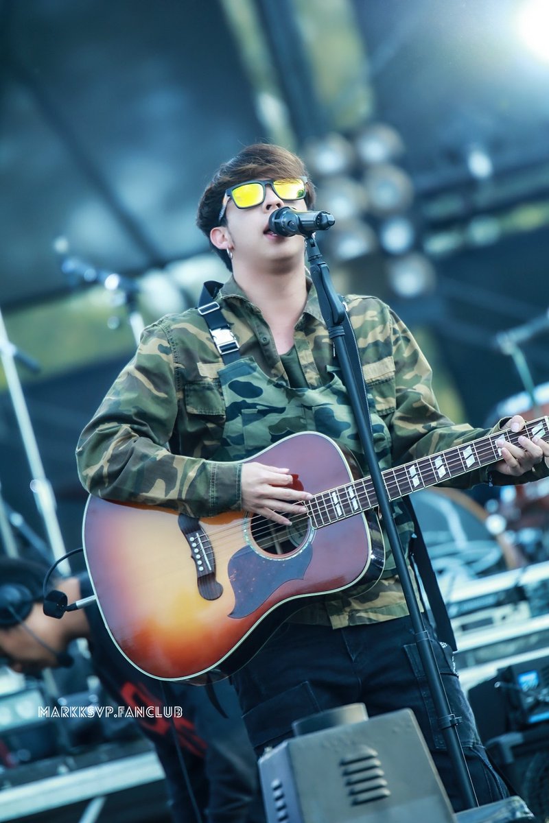 Marksvpfanclub's tweet photo. 𝐈 𝐥𝐨𝐯𝐞 𝐲𝐨𝐮 𝐚𝐥𝐫𝐞𝐚𝐝𝐲, 𝐦𝐲 𝐡𝐞𝐚𝐫𝐭 𝐡𝐚𝐬 𝐚 𝐬𝐨𝐧𝐠 , 𝐋𝐞𝐭 𝐦𝐲 𝐡𝐞𝐚𝐫𝐭 𝐛𝐞 𝐡𝐚𝐩𝐩𝐲 𝐚𝐧𝐝 𝐩𝐥𝐚𝐲 𝐢𝐭𝐬 𝐦𝐮𝐬𝐢𝐜 ✨🤟💛🎤🎵🎶
.
#Bigmountainmusicfestival 
 #bmmfx #FoolStepTears 
#foolstep 
#มาร์คFoolstep 
#markssvp
#ชาวCupid🏹🖤
@markkksvp https://t.co/hkAHhavATc
