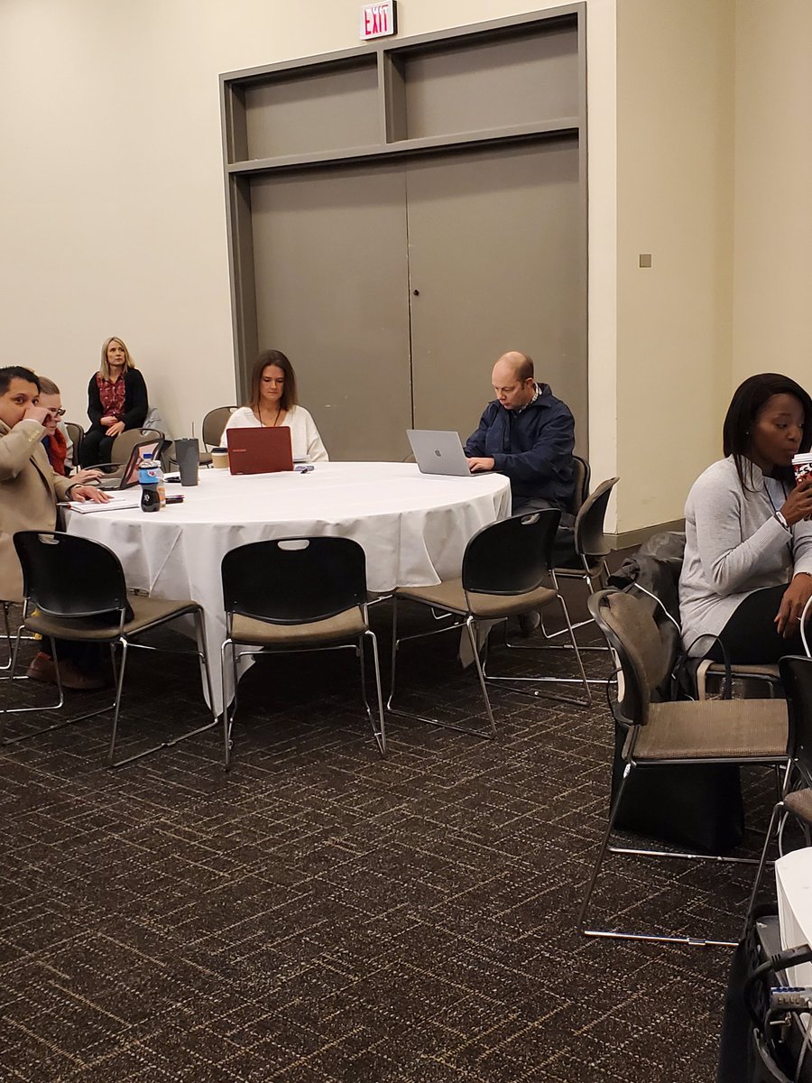 Remarsh76's tweet image. Full house! Great time sharing with educators this AM at #LearnFwd19 on #assignmentsmatter @edtrust