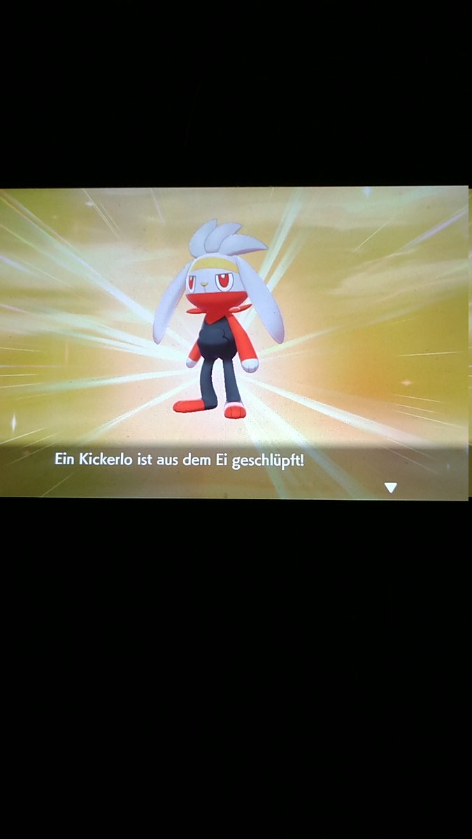Sandwichkatze_'s tweet photo. Glitch geprรผft... Glitch geklappt!!!
Wer wissen will wie er funzt empfehle ich das video vom @pokemontutTV #letsglitch https://t.co/joFN2RVi8T