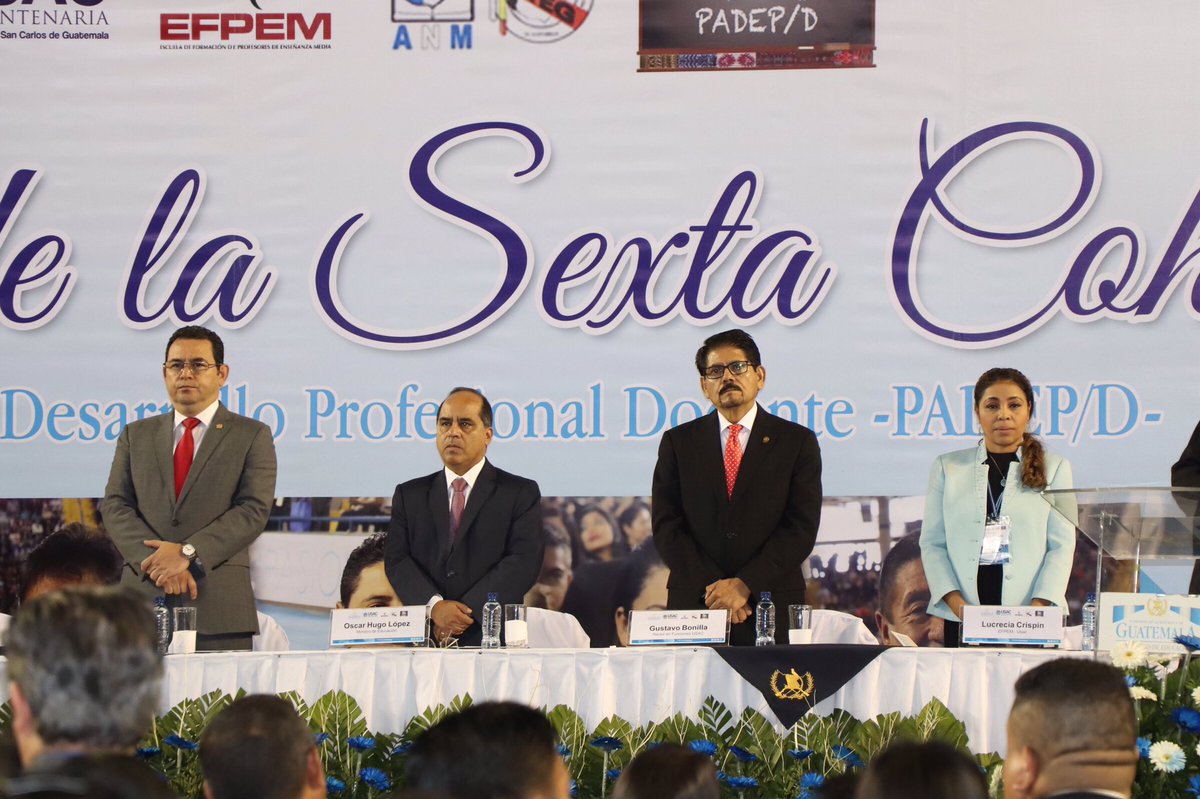 UEFPEM's tweet photo. #NoticiasEfpem
Se gradúan más de cuatro mil maestros de la 6ta. Cohorte del Programa Académico de Desarrollo Profesional Docente - PADEP/D.
@usacenlinea @SoyUSAC
#Padepd
#EfpemUsac #SomosComunidadEfpemista https://t.co/DaIb0v7tNz