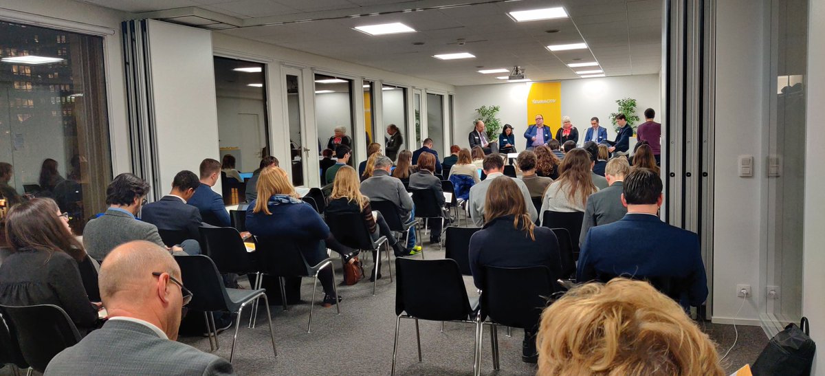 The final 2019 #eaDebates: "#Cybersecurity, what does it mean to EU citizens? 🇪🇺" Debated by Miguel Gonzalez-Sancho, HoU @DSMeu, MEP <a href="/MarinaKaljurand/">Marina Kaljurand MEP</a>, Ursula Pachl <a href="/PachlUpa/">Ursula Pachl</a>, Michele Neylon <a href="/mneylon/">Michele Neylon</a>, and @DirkJumpertz from <a href="/EUregistry/">EURid</a>.