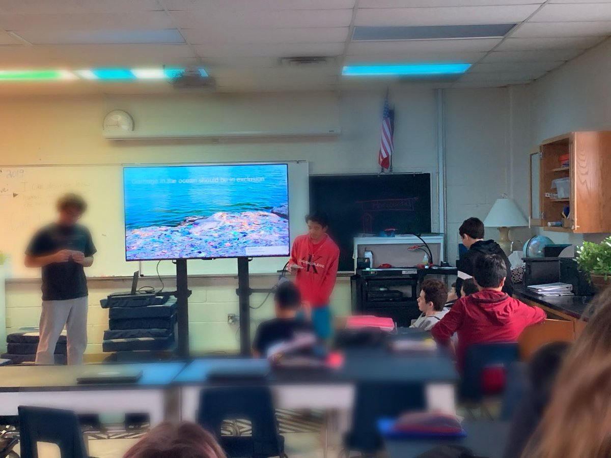 Today students are presenting digital posters on current events related to human impact on the environment #AISDGameChangers @BMSBears @GretaThunberg @ConservationOrg