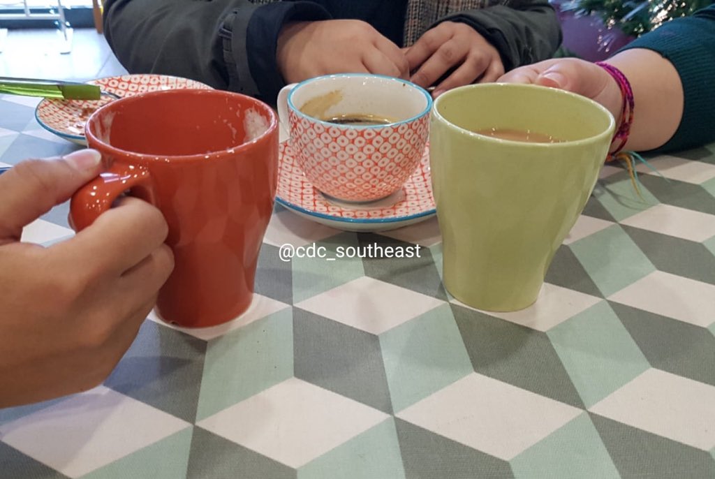 cdc_southeast's tweet photo. Thank you @LiC_Projects for the hot drinks on the house, for our lovely volunteers. @PopLimeHealth #communitiesdrivingchange #communitycapacitybuilding #strengtheningcommunities #towerhamlets https://t.co/dZDqhNAa1e