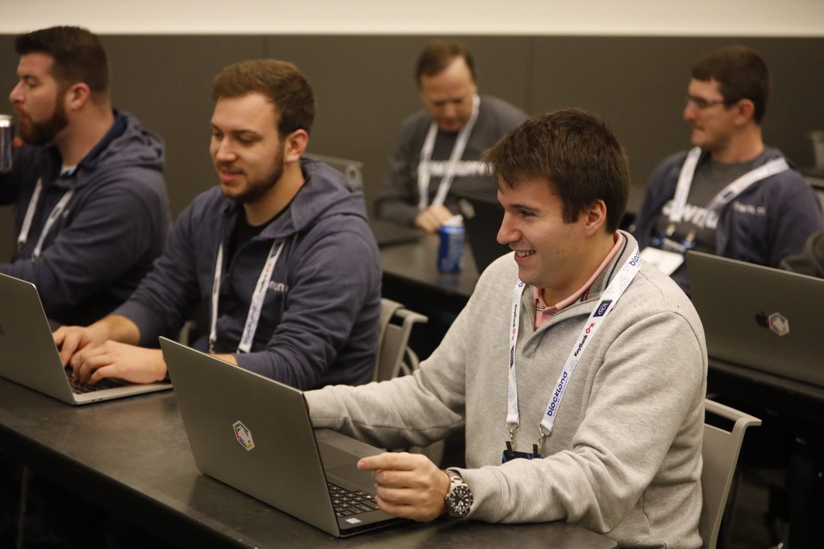 #DevelopersWorkshop sessions coming atcha thanks to <a href="/Hyland/">Hyland</a>! Also a thanks is in order to <a href="/Google/">Google</a>, @OwnumTech, @Chromaway <a href="/WorkinmanGaming/">Workinman</a>. Here we go!