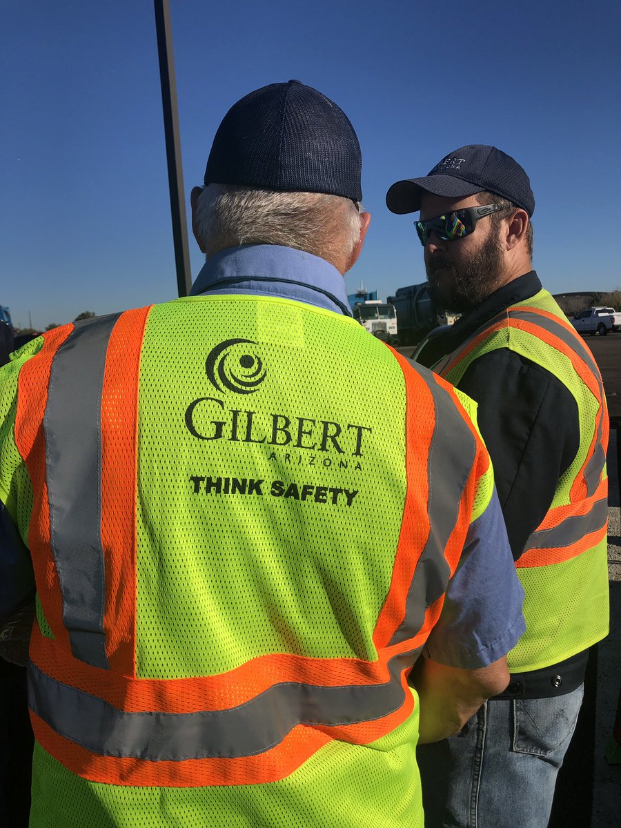 TeamGilbertAZ's tweet photo. Gilbert employees are checking out the annual safety fair this morning! #TeamGilbert #besafe #GilbertWellness #wecare https://t.co/cMMqcDhXC5