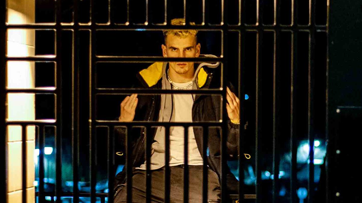 LascoLtf's tweet image. Il caille ces temps ci ❄
Nouveau 🔥 sur ma page insta, partagez les miens 💚
▶️ bit.ly/2E578FL

 🤫 "Le coup" J-10 🤫