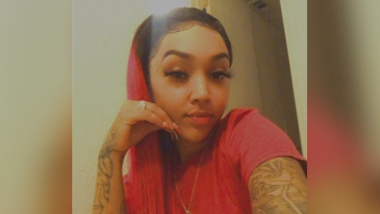 BitchPinkyy's tweet photo. 😘 https://t.co/R71mHSPSQc