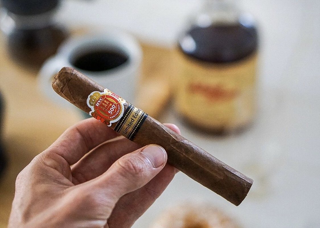 Rainy day cigar and coffee HVC LE 500th anniversary cigar 🔥
Photo credit: @davidcrockett