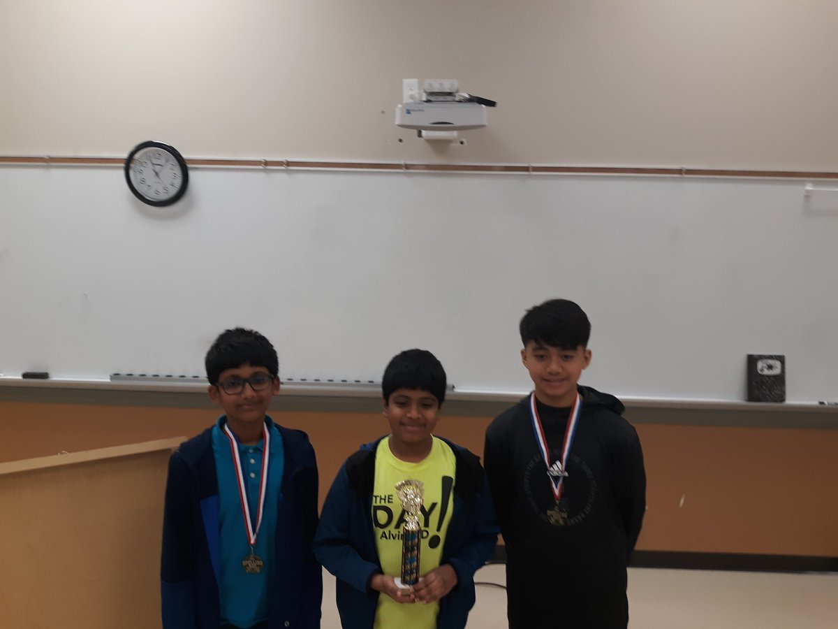 Rodeopalms_sci's tweet image. Our winner is Sri Muthu! Congratulations on moving on to our district spelling bee.